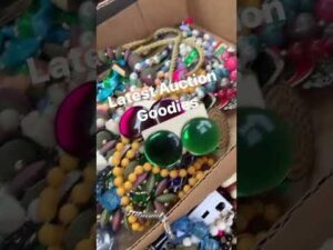 Cleveland's Diverse Flea Markets: Uncover Local Treasures & Culture