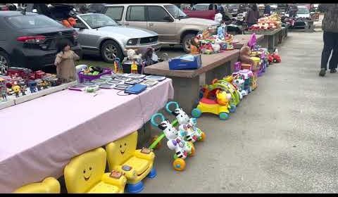 Sweeties Flea Market 