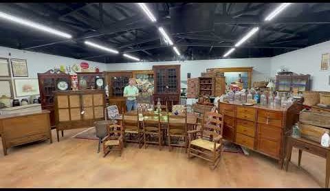 Coles Country Store 