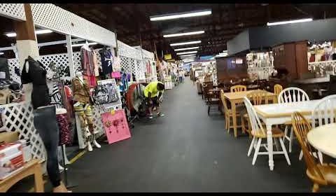 Harpers Flea Market Mall 