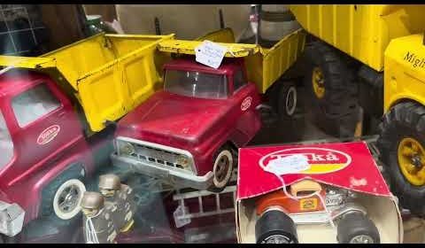 Scenic Hill Flea Market 