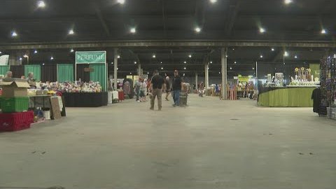 South Queen Street Flea Market 