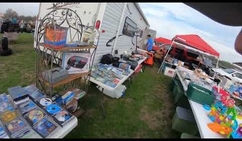 Chicken House Flea Market 