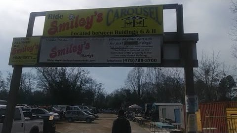Smileys Flea Market 