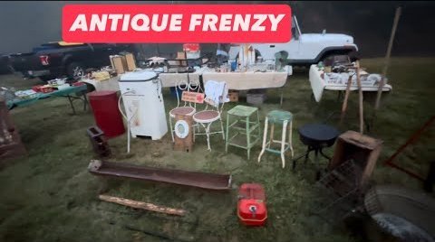 Olde Antiques and Flea Market 