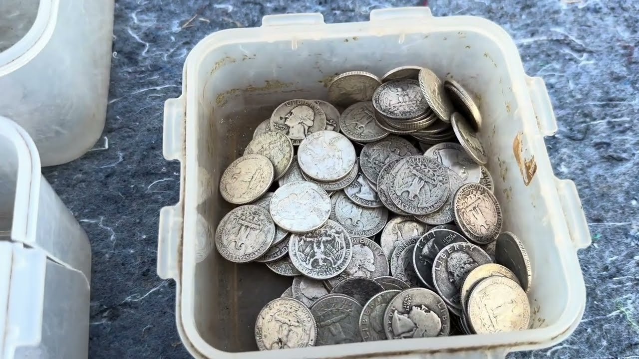 Discovering Antique Coins: Tips for Thriving at Flea Markets