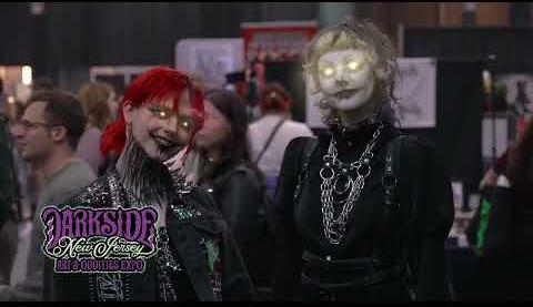 Darkside Art & Oddities Expo Blends Romance with Macabre